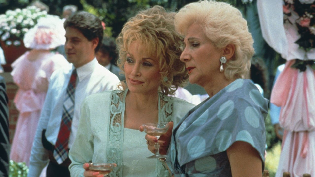 Dolly Parton and Olympia Dukakis in "Steel Magnolias" (Credit: Tri-Star Pictures)