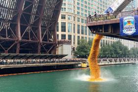 Chicago_Rubber_Duck_Race_9_167 More than 90 thousand rubber ducks are dropped into the Chicago River as part of the annual Chicago Duck Derby for Special Olympics Illinois in Chicago, Thursday, Aug. 6, 2026. (AP Photo/Cybele Mayes-Osterman)